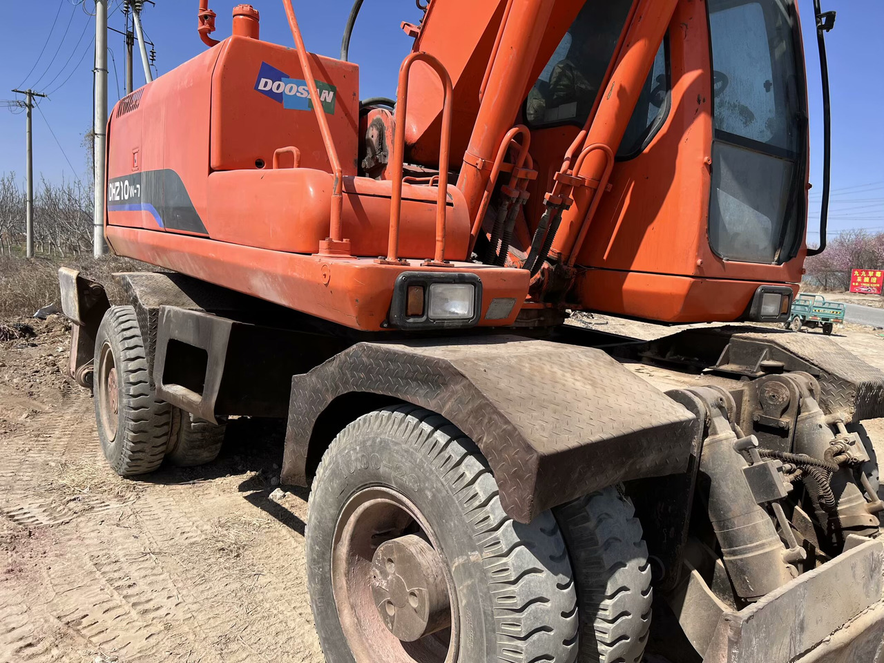 Riteņu ekskavators DOOSAN 210w-7 [ Copy ]: foto 6