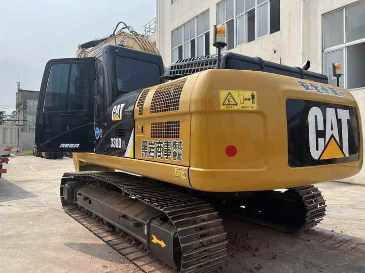 Good Condition Used CAT Excavator Japan 330D Original Used Excavator Cat 330D in Stock - Kāpurķēžu ekskavators: foto 4 Good Condition Used CAT Excavator Japan 330D Original Used Excavator Cat 330D in Stock - Kāpurķēžu ekskavators: foto 4