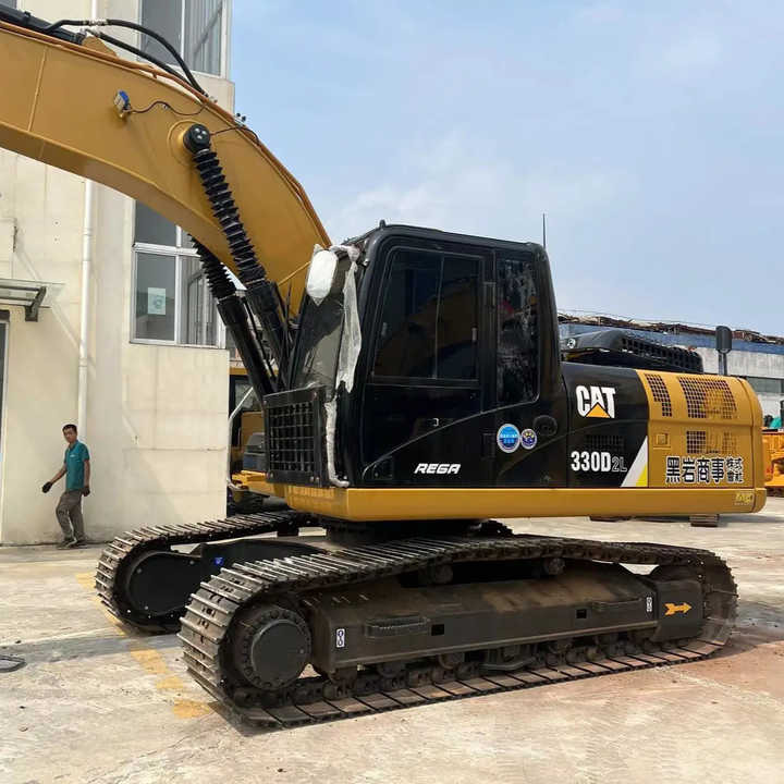 Good Condition Used CAT Excavator Japan 330D Original Used Excavator Cat 330D in Stock - Kāpurķēžu ekskavators: foto 1 Good Condition Used CAT Excavator Japan 330D Original Used Excavator Cat 330D in Stock - Kāpurķēžu ekskavators: foto 1