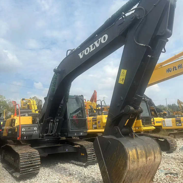 High Quality volvo EC240 Construction Machinery Low Hours 21ton Used volvo Excavator for Sale - Kāpurķēžu ekskavators: foto 4 High Quality volvo EC240 Construction Machinery Low Hours 21ton Used volvo Excavator for Sale - Kāpurķēžu ekskavators: foto 4