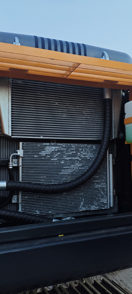 Kāpurķēžu ekskavators Hyundai 305-9t [ Copy ] [ Copy ] [ Copy ] [ Copy ] [ Copy ]: foto 11