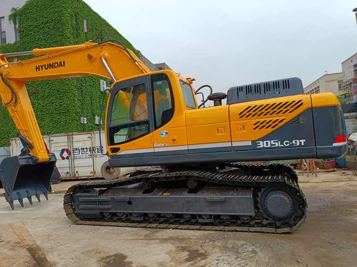Hyundai Digger 305LC-9T Second Hand Korea Made High Performance Machine Hyundai Excavator for Sale - Kāpurķēžu ekskavators: foto 3 Hyundai Digger 305LC-9T Second Hand Korea Made High Performance Machine Hyundai Excavator for Sale - Kāpurķēžu ekskavators: foto 3
