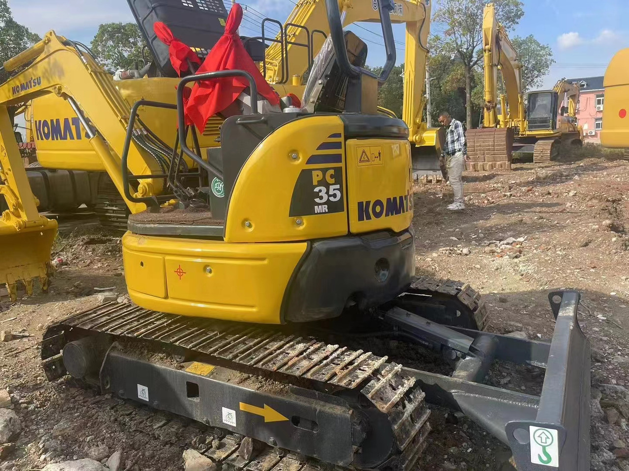 KOMATSU PC35 - Mini-ekskavators: foto 3 KOMATSU PC35 - Mini-ekskavators: foto 3