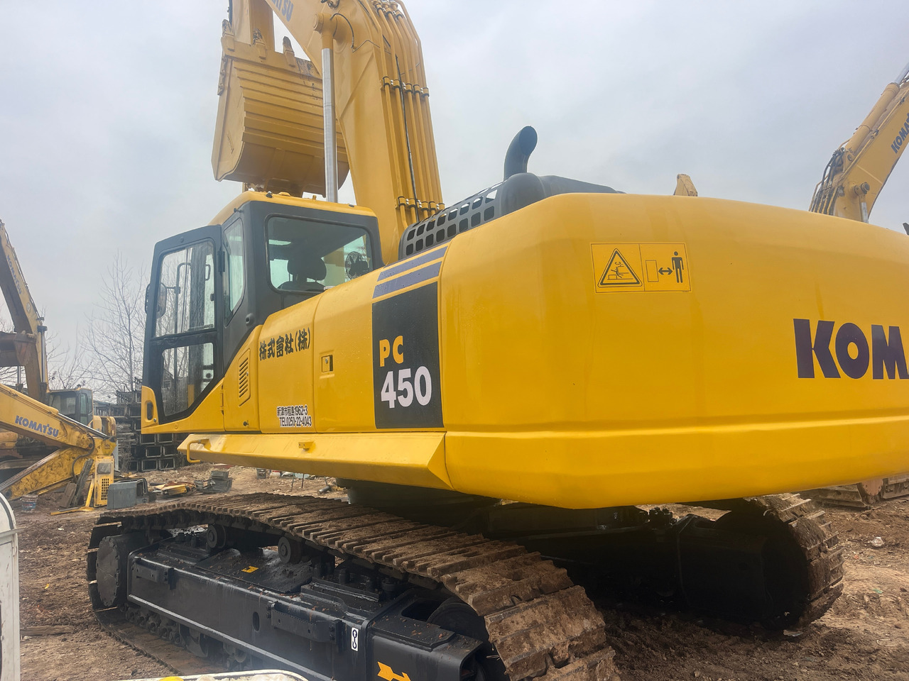 Komatsu pc450 - Kāpurķēžu ekskavators: foto 4 Komatsu pc450 - Kāpurķēžu ekskavators: foto 4