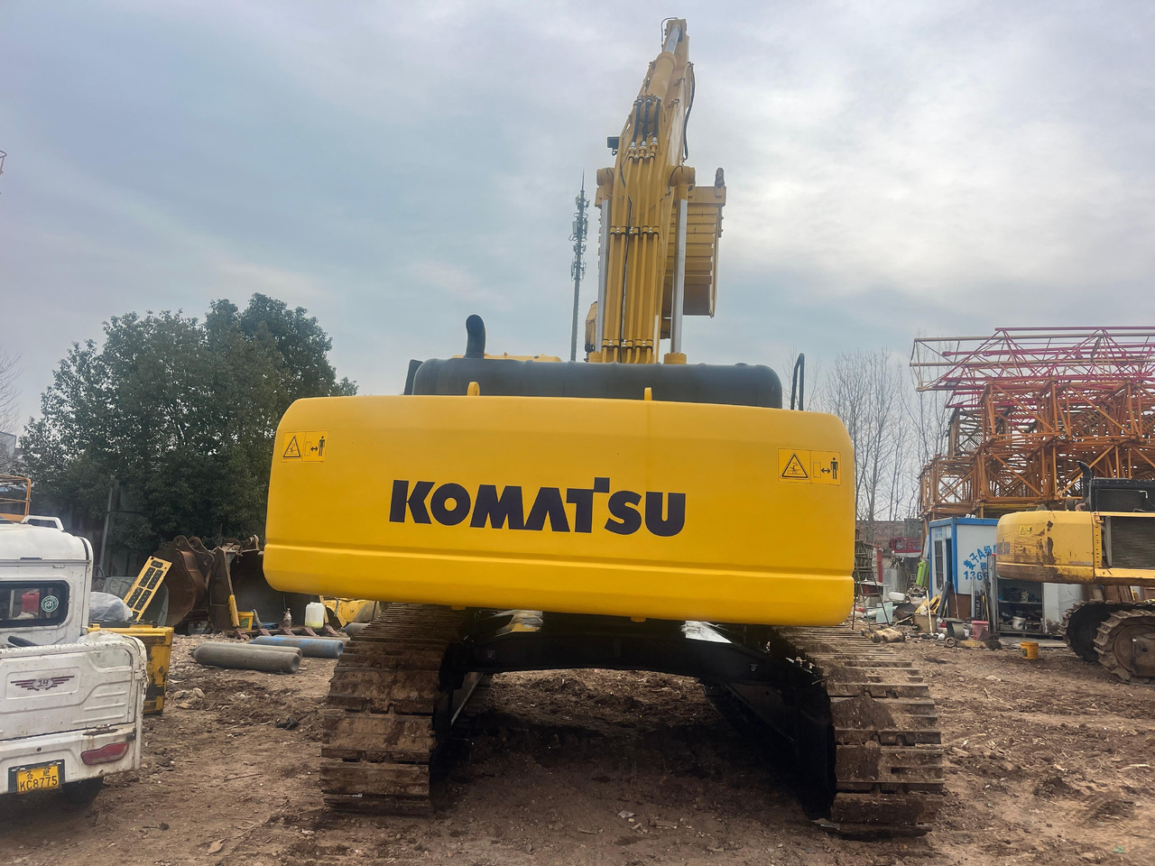 Komatsu pc450 - Kāpurķēžu ekskavators: foto 1 Komatsu pc450 - Kāpurķēžu ekskavators: foto 1