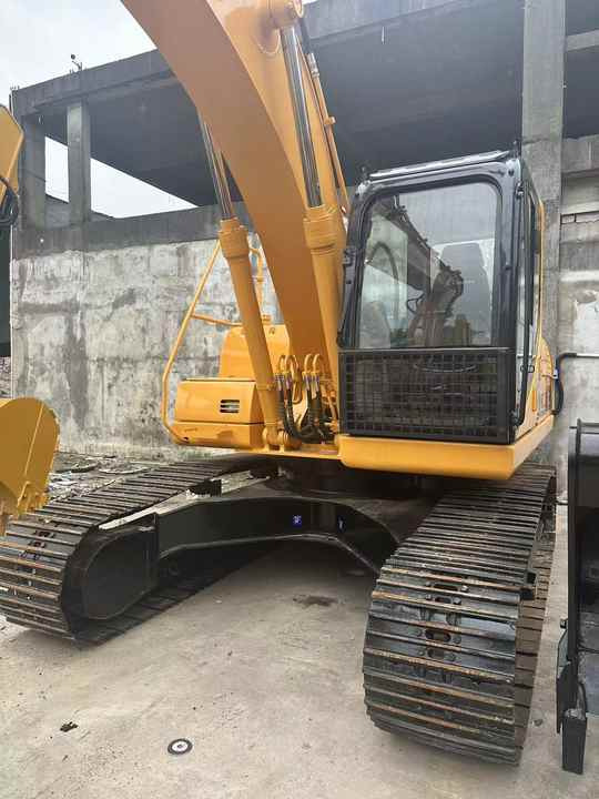 LiuGong922D Excavator Hydraulic Crawler Excavator Digger Top Brand With Cheap Price China Made Second-hand Excavator for Sale - Ekskavators: foto 2 LiuGong922D Excavator Hydraulic Crawler Excavator Digger Top Brand With Cheap Price China Made Second-hand Excavator for Sale - Ekskavators: foto 2