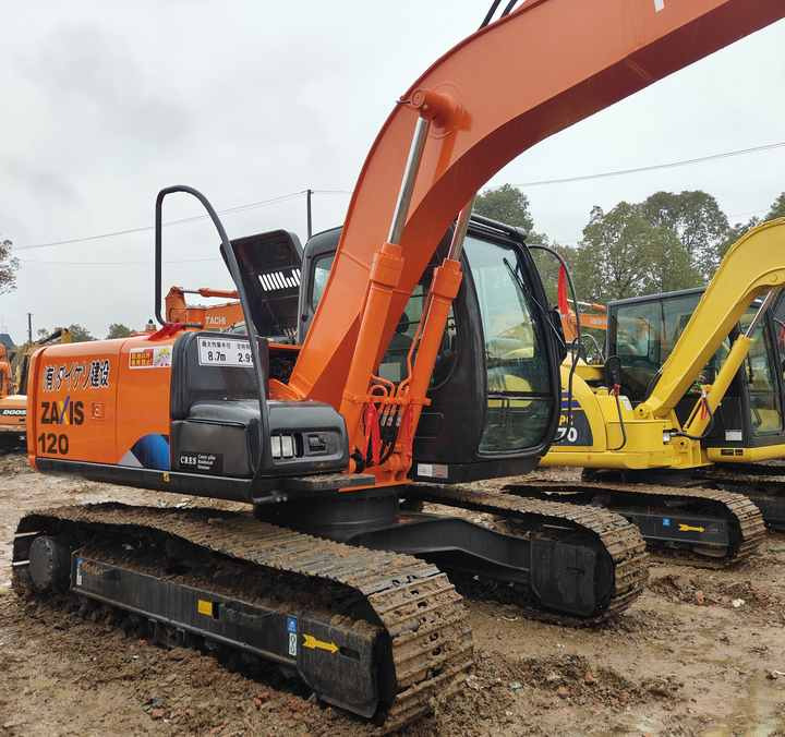 Original Hitachi ZX120 Crawler Excavator Low Hours Perfect for Various Projects Available Used Excavators for Sale - Kāpurķēžu ekskavators: foto 1 Original Hitachi ZX120 Crawler Excavator Low Hours Perfect for Various Projects Available Used Excavators for Sale - Kāpurķēžu ekskavators: foto 1