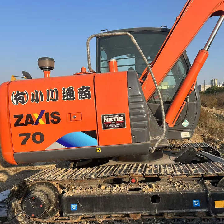 Original Japan Hitachi Used Zx55 Excavator for Sale Used Hitachi Zx60 Zx70 Hydraulic Excavator Hitachi Zaxis 55 Digger - Ekskavators: foto 1 Original Japan Hitachi Used Zx55 Excavator for Sale Used Hitachi Zx60 Zx70 Hydraulic Excavator Hitachi Zaxis 55 Digger - Ekskavators: foto 1