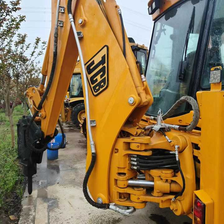 Used Backhoe Loader JCB 4x4 Wheel 20 Ton Backhoe Loader JCB 3CX 4CX Backhoe Excavator Loader Fpr Sale - Ekskavators-iekrāvējs: foto 2 Used Backhoe Loader JCB 4x4 Wheel 20 Ton Backhoe Loader JCB 3CX 4CX Backhoe Excavator Loader Fpr Sale - Ekskavators-iekrāvējs: foto 2