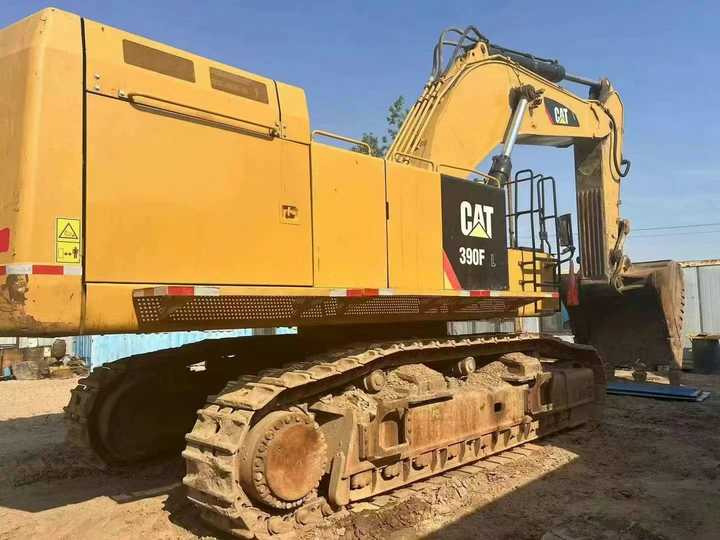 Used Caterpillar 390F Hydraulic Excavator Large Heavy Construction Machinery Cat390F Excavator in Very Good Condition for Sale - Kāpurķēžu ekskavators: foto 2 Used Caterpillar 390F Hydraulic Excavator Large Heavy Construction Machinery Cat390F Excavator in Very Good Condition for Sale - Kāpurķēžu ekskavators: foto 2