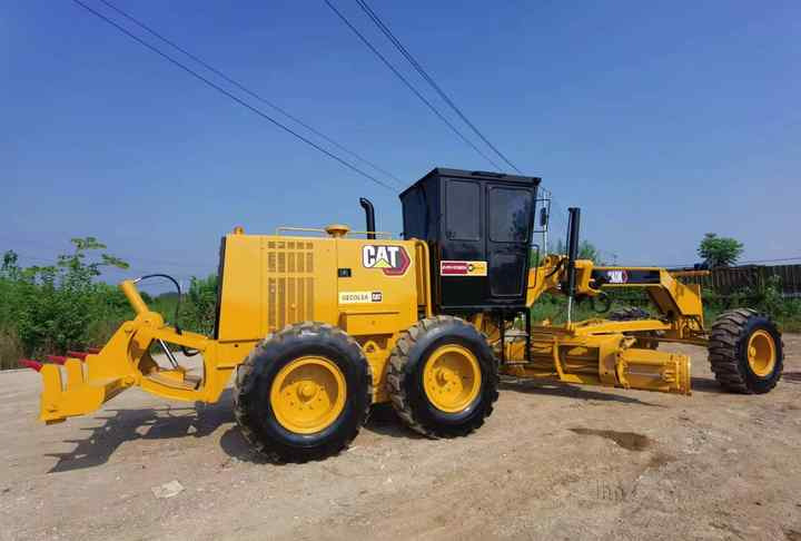 Used Caterpillar CAT 140k Land Road Motor Grader CAT140k Used Grader Cheap Price for Sale - Greiders: foto 3 Used Caterpillar CAT 140k Land Road Motor Grader CAT140k Used Grader Cheap Price for Sale - Greiders: foto 3