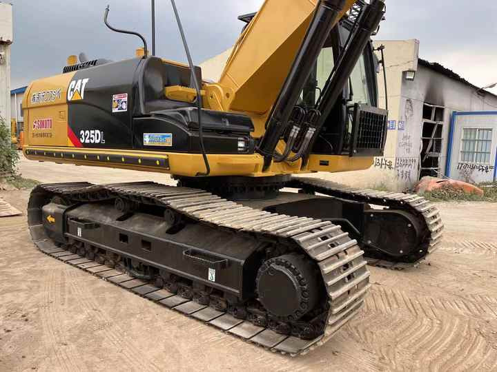 Used Digger CAT 325DL Construction Machinery Construction Digger Used CAT 325DL Cheap Excavator - Kāpurķēžu ekskavators: foto 4 Used Digger CAT 325DL Construction Machinery Construction Digger Used CAT 325DL Cheap Excavator - Kāpurķēžu ekskavators: foto 4