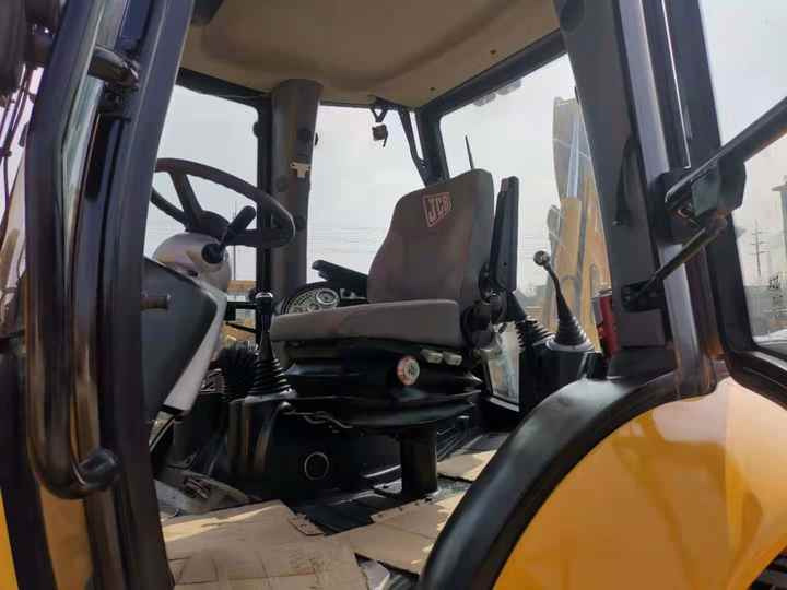 Used Small Bakchoe Loader JCB 4CX Towable Backhoe/3cx 4cx Jcb Backhoe Loader for Sale - Ekskavators-iekrāvējs: foto 5 Used Small Bakchoe Loader JCB 4CX Towable Backhoe/3cx 4cx Jcb Backhoe Loader for Sale - Ekskavators-iekrāvējs: foto 5