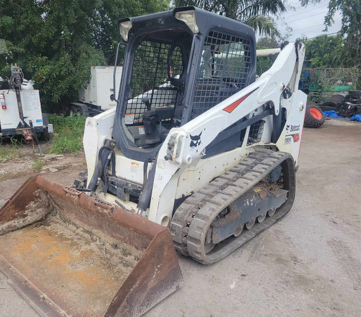 Bobcat Brand T590 Used Machine Skid Loader Hot Sale - Riteņu iekrāvējs: foto 2 Bobcat Brand T590 Used Machine Skid Loader Hot Sale - Riteņu iekrāvējs: foto 2
