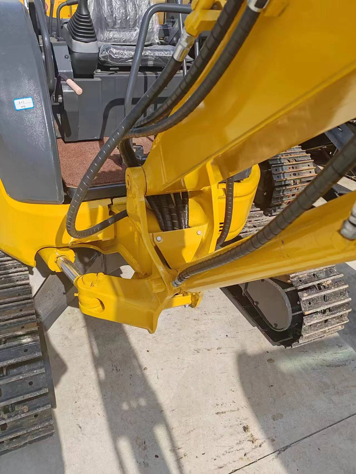 Komatsu PC35 - Mini-ekskavators: foto 5 Komatsu PC35 - Mini-ekskavators: foto 5