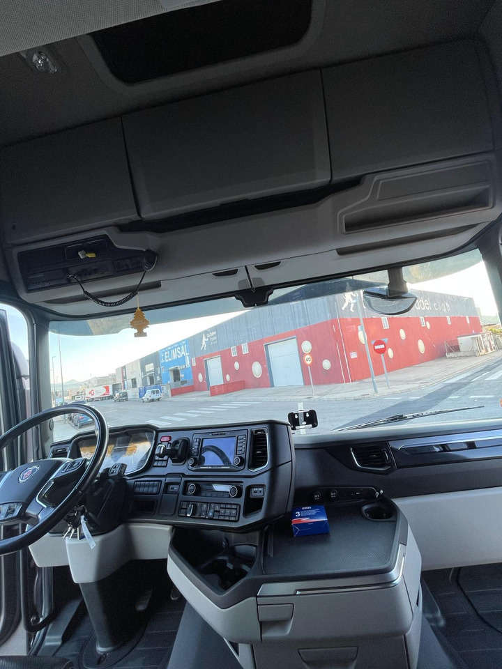 Scania S500 - Autovedējs: foto 4 Scania S500 - Autovedējs: foto 4