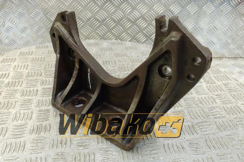 Engine mount for engine Cummins NT855 02-7021930 - Dzinējs un rezerves daļas - Celtniecības tehnika: foto 1 Engine mount for engine Cummins NT855 02-7021930 - Dzinējs un rezerves daļas - Celtniecības tehnika: foto 1