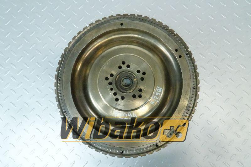 Flywheel Deutz 04207909 - Spararats - Celtniecības tehnika: foto 1 Flywheel Deutz 04207909 - Spararats - Celtniecības tehnika: foto 1