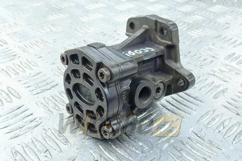 Liebherr 9078681 - Degvielas sūknis - Celtniecības tehnika: foto 1 Liebherr 9078681 - Degvielas sūknis - Celtniecības tehnika: foto 1