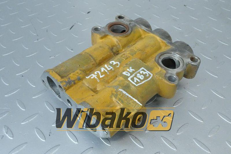 Oil filter bracket for engine Caterpillar 3306 4P-7097 - Eļļas filtrs - Celtniecības tehnika: foto 1 Oil filter bracket for engine Caterpillar 3306 4P-7097 - Eļļas filtrs - Celtniecības tehnika: foto 1