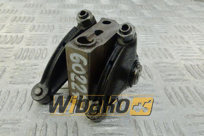 Rocker arm Iveco 4895195 - Motora galva - Celtniecības tehnika: foto 1 Rocker arm Iveco 4895195 - Motora galva - Celtniecības tehnika: foto 1