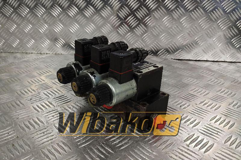 Valves set Atlas 1404 0810091587 / 081WV06P1V1906WS024/00000 - Hidrauliskais vārsts - Celtniecības tehnika: foto 2 Valves set Atlas 1404 0810091587 / 081WV06P1V1906WS024/00000 - Hidrauliskais vārsts - Celtniecības tehnika: foto 2