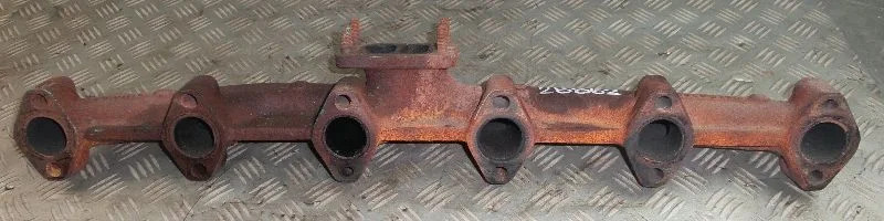 Volvo 04515391 - Izplūdes kolektors - Celtniecības tehnika: foto 1 Volvo 04515391 - Izplūdes kolektors - Celtniecības tehnika: foto 1