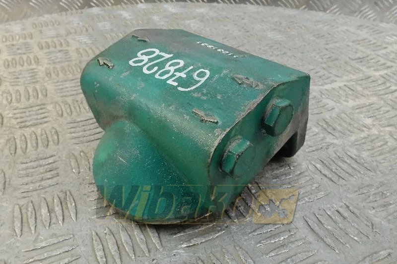 Volvo 11127104 - Eļļas filtrs - Celtniecības tehnika: foto 1 Volvo 11127104 - Eļļas filtrs - Celtniecības tehnika: foto 1