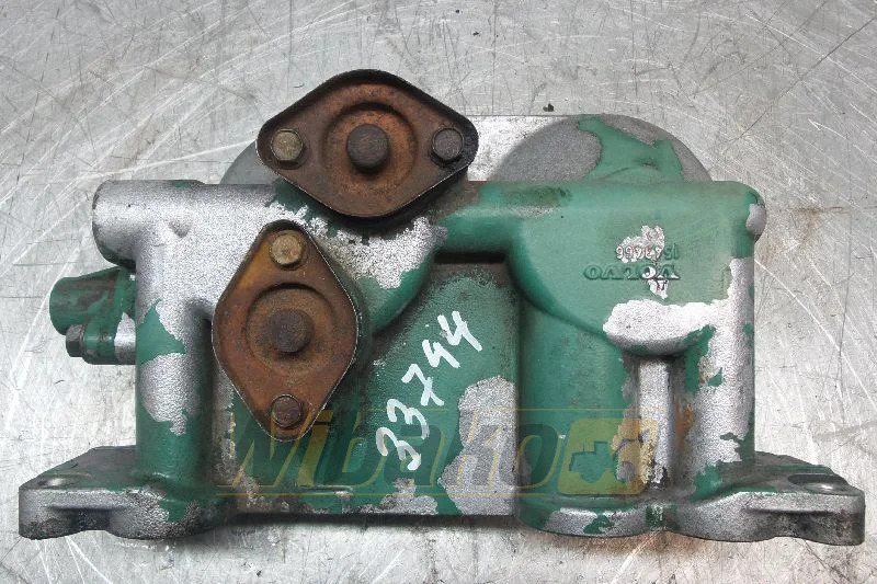 Volvo D16 1543466 - Eļļas filtrs - Celtniecības tehnika: foto 1 Volvo D16 1543466 - Eļļas filtrs - Celtniecības tehnika: foto 1