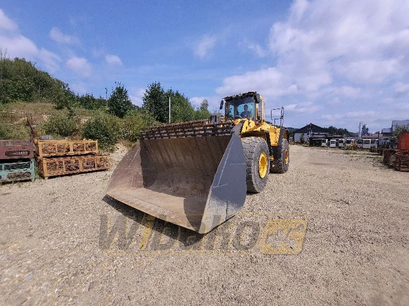 Volvo L220E - Riteņu iekrāvējs: foto 2 Volvo L220E - Riteņu iekrāvējs: foto 2