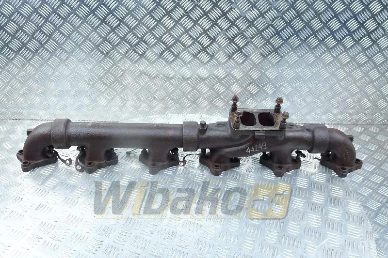 Volvo TD122KHE 1000670/1000569 - Izplūdes kolektors - Celtniecības tehnika: foto 1 Volvo TD122KHE 1000670/1000569 - Izplūdes kolektors - Celtniecības tehnika: foto 1