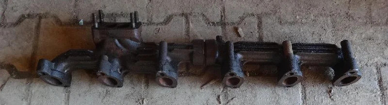 Volvo TD73KHE - Izplūdes kolektors - Celtniecības tehnika: foto 1 Volvo TD73KHE - Izplūdes kolektors - Celtniecības tehnika: foto 1