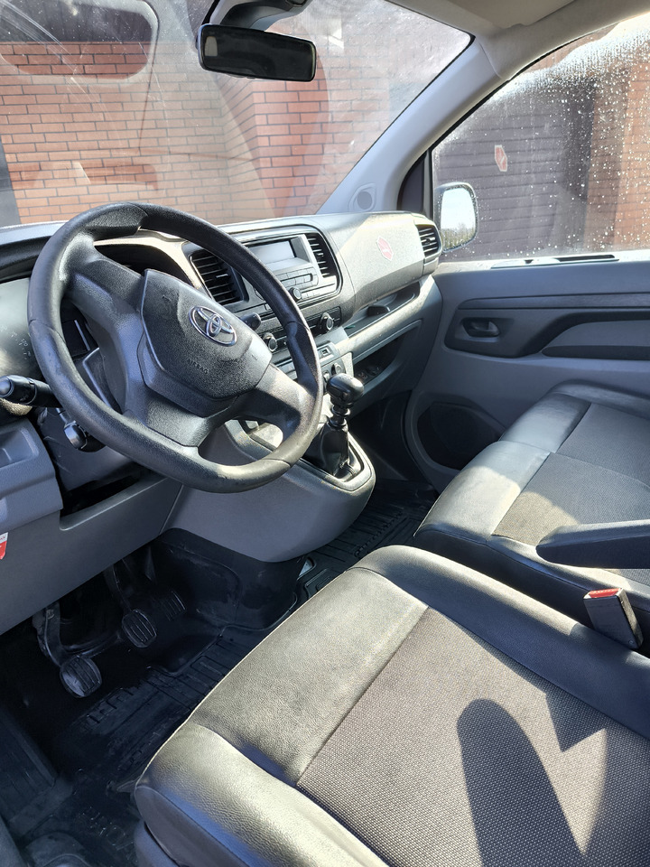Toyota Proace - Kravas mikroautobuss: foto 5 Toyota Proace - Kravas mikroautobuss: foto 5