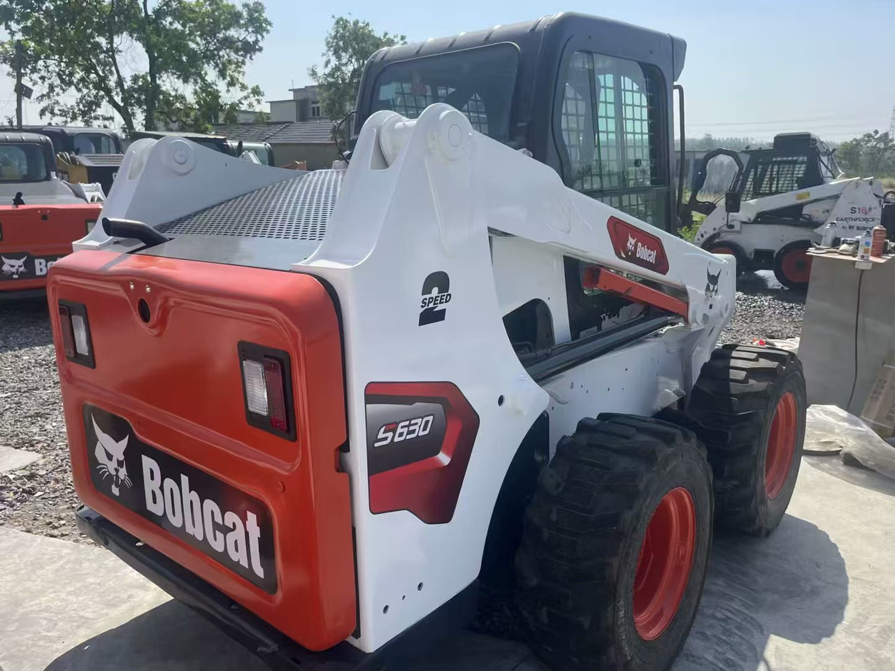 BOBCAT S630 - Riteņu iekrāvējs: foto 2 BOBCAT S630 - Riteņu iekrāvējs: foto 2
