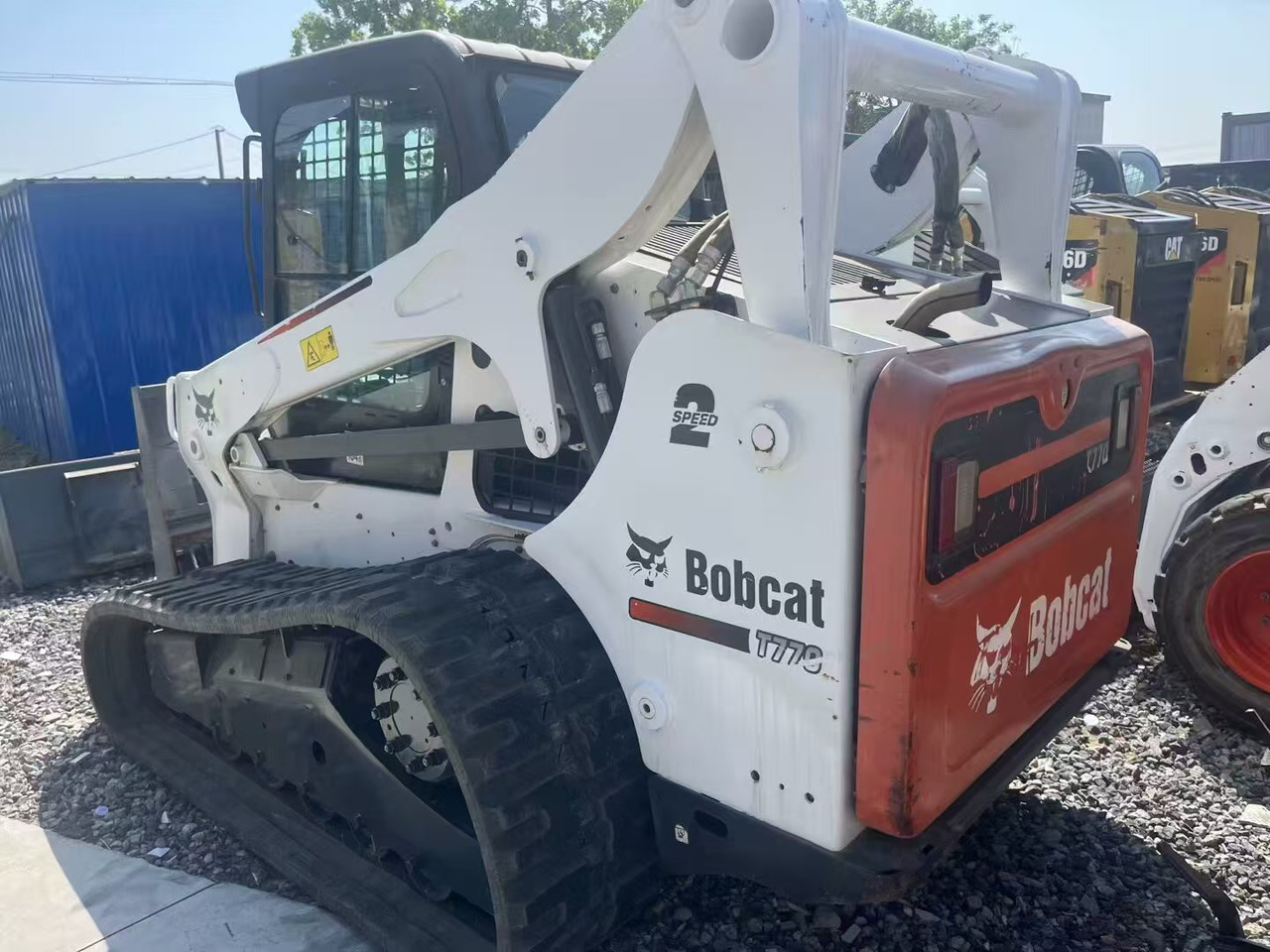 BOBCAT T770 - Kompaktiekrāvējs: foto 4 BOBCAT T770 - Kompaktiekrāvējs: foto 4