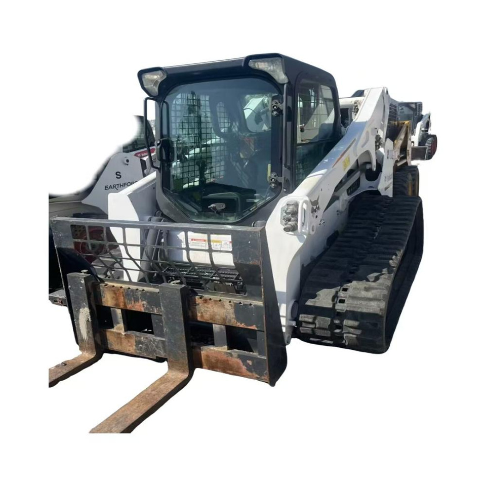 BOBCAT T770 - Šķērveida pacēlājs: foto 1 BOBCAT T770 - Šķērveida pacēlājs: foto 1