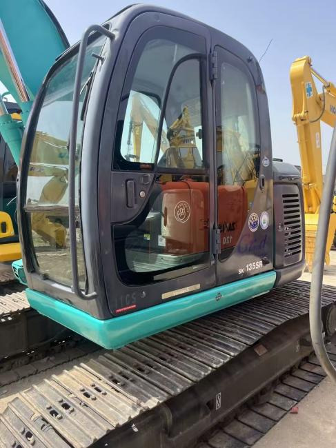 KOBELCO 135SR - Kāpurķēžu ekskavators: foto 5 KOBELCO 135SR - Kāpurķēžu ekskavators: foto 5