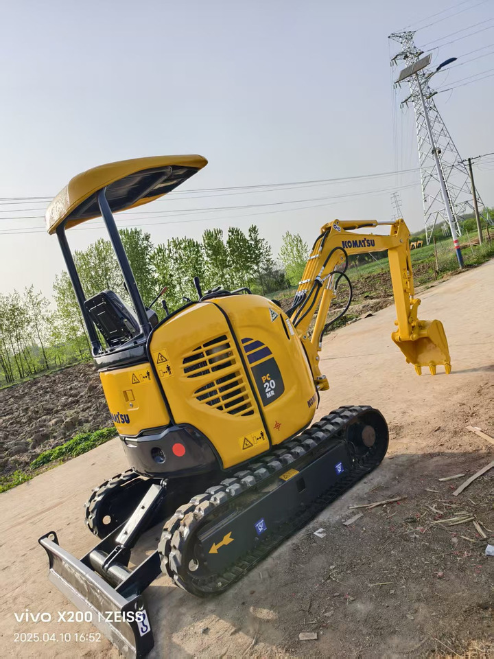 KOMATSU 20MR - Mini-ekskavators: foto 3 KOMATSU 20MR - Mini-ekskavators: foto 3