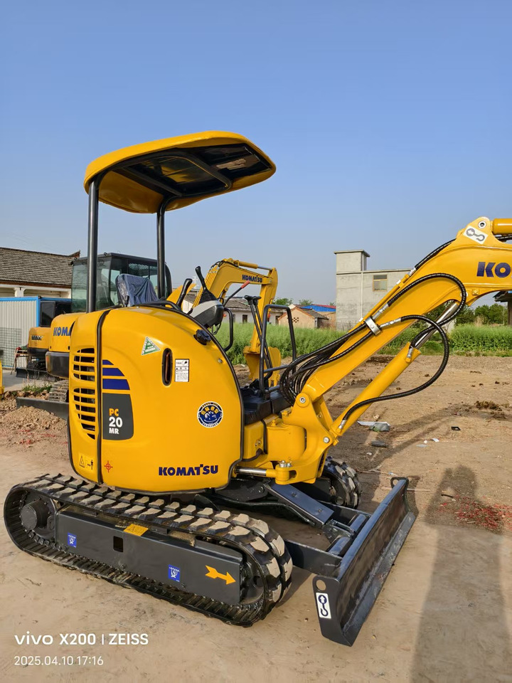 KOMATSU 20MR - Mini-ekskavators: foto 1 KOMATSU 20MR - Mini-ekskavators: foto 1