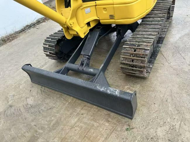 Mini-ekskavators KOMATSU 35MR: foto 9