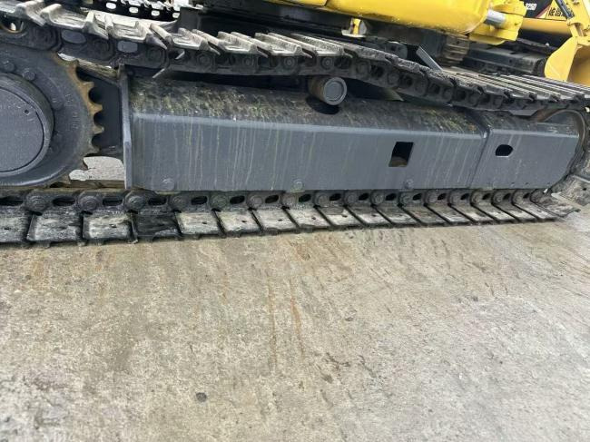 Mini-ekskavators KOMATSU 35MR: foto 6