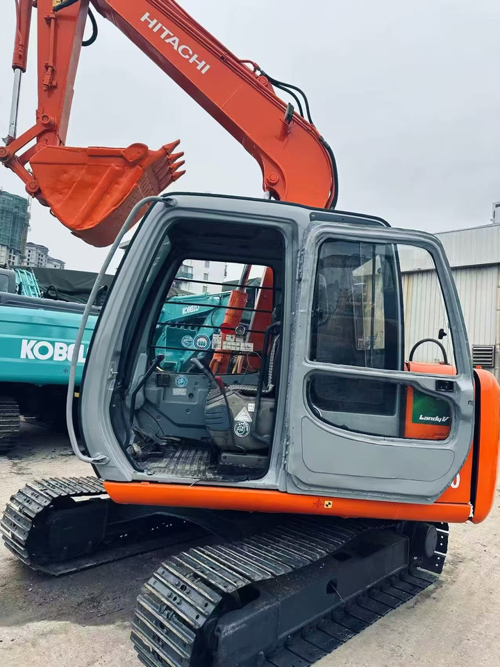 KOMATSU EX60 - Kāpurķēžu ekskavators: foto 5 KOMATSU EX60 - Kāpurķēžu ekskavators: foto 5