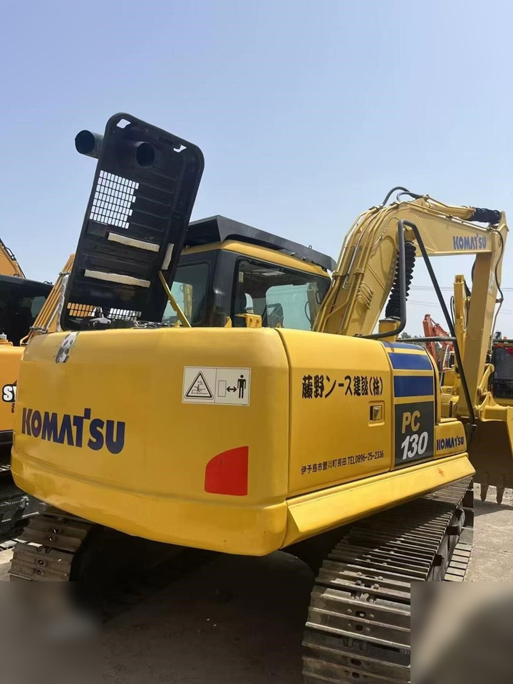 KOMATSU PC130-7 - Kāpurķēžu ekskavators: foto 4 KOMATSU PC130-7 - Kāpurķēžu ekskavators: foto 4