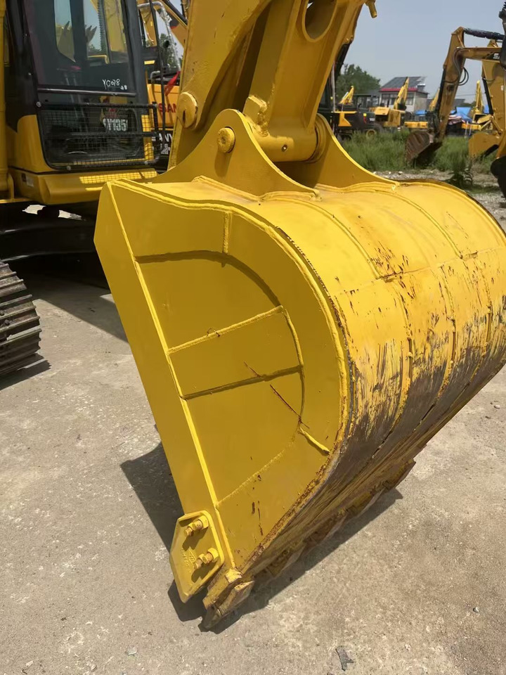 KOMATSU pc130-7 - Kāpurķēžu ekskavators: foto 4 KOMATSU pc130-7 - Kāpurķēžu ekskavators: foto 4