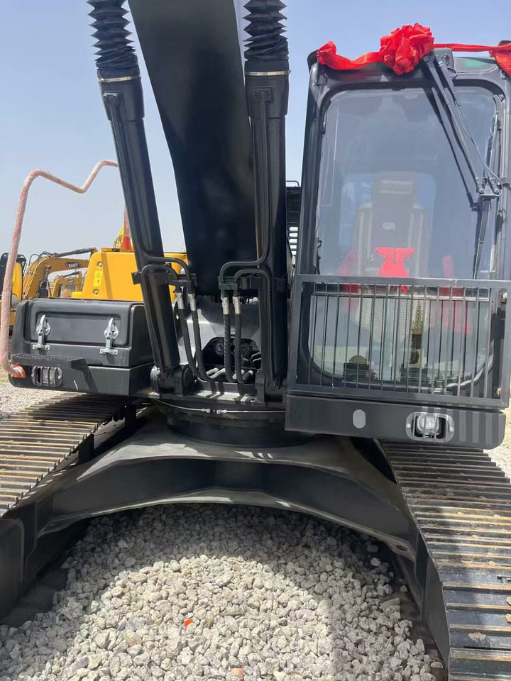 VOLVO EC240 - Ekskavators: foto 4 VOLVO EC240 - Ekskavators: foto 4