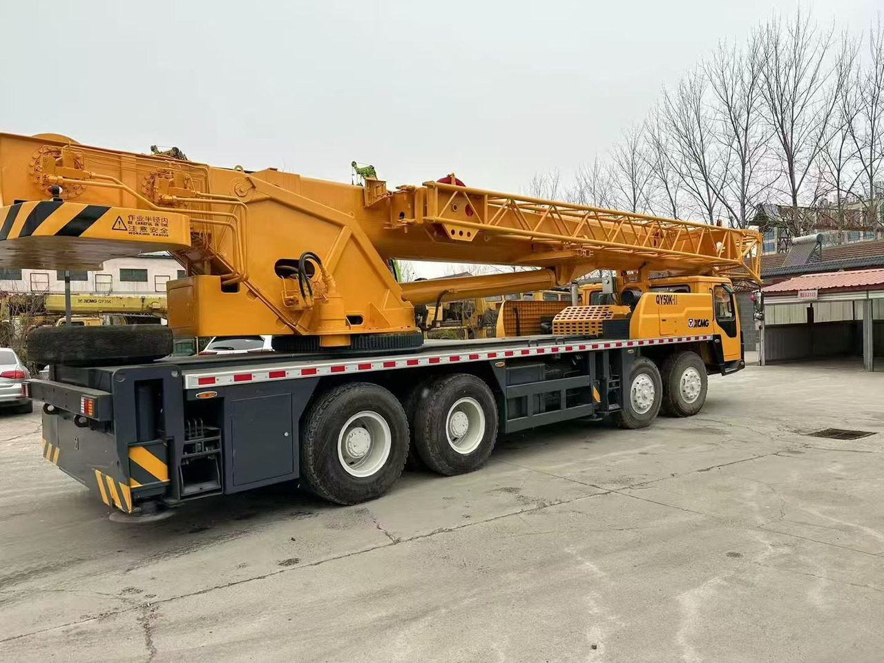 XCMG 50-ton - Autoceltnis: foto 4 XCMG 50-ton - Autoceltnis: foto 4