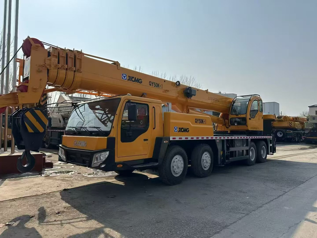 XCMG 50-ton - Autoceltnis: foto 2 XCMG 50-ton - Autoceltnis: foto 2