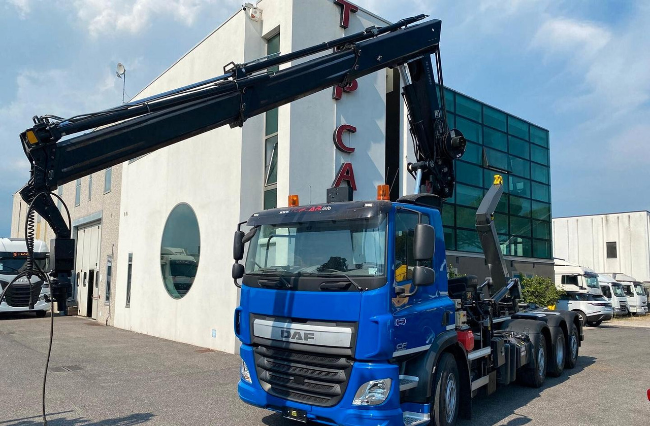 DAF CF 400 IMPIANTO SCARRABILE E GRU - Pacēlājs ar āķi, Kravas auto ar manipulatoru: foto 1 DAF CF 400 IMPIANTO SCARRABILE E GRU - Pacēlājs ar āķi, Kravas auto ar manipulatoru: foto 1