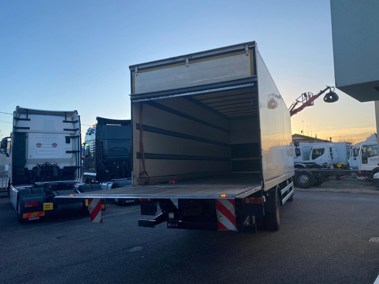 DAF LF 260 FA līzingu DAF LF 260 FA: foto 9