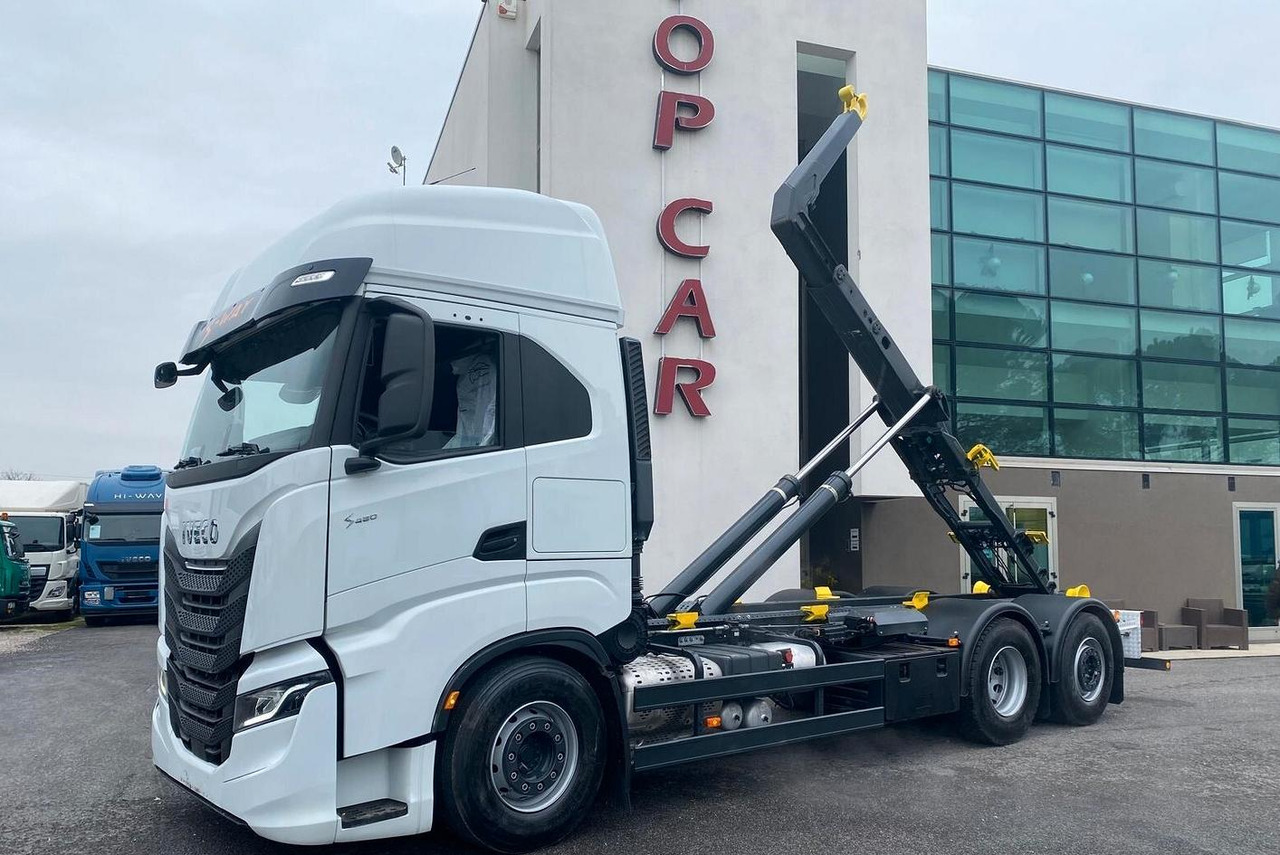IVECO S-WAY 480 SCARRABILE FULL PNEUMATIC EURO 6 - Pacēlājs ar āķi: foto 1 IVECO S-WAY 480 SCARRABILE FULL PNEUMATIC EURO 6 - Pacēlājs ar āķi: foto 1